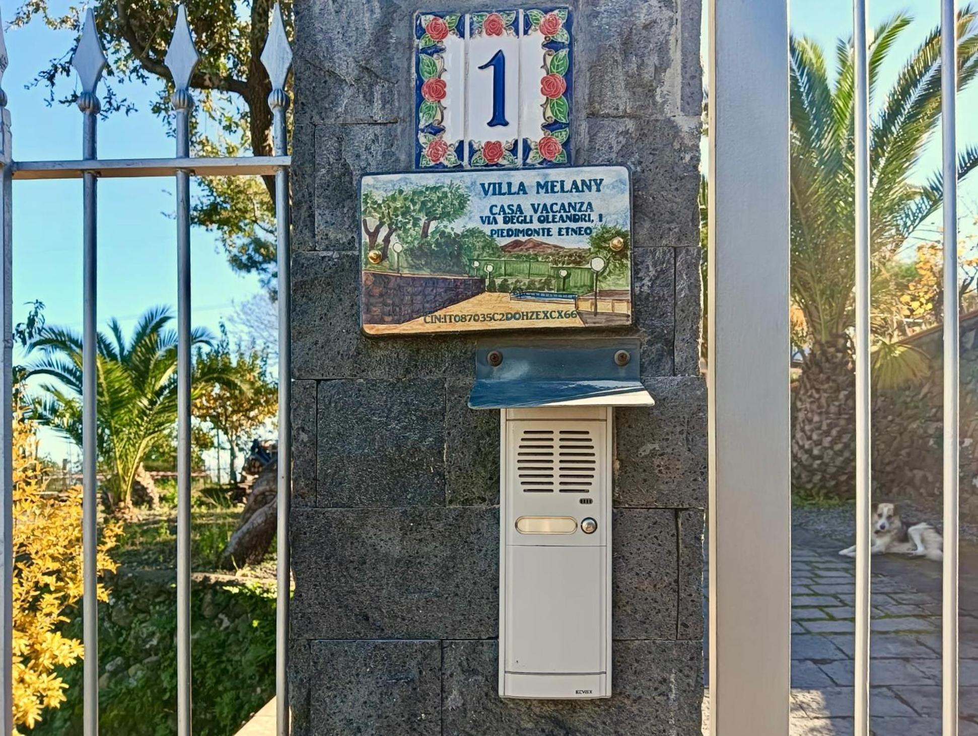 Villa Melany Casa Vacanza Piedimonte Etneo Exterior photo